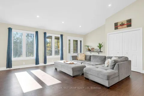 385 Flatrock Rd, Tweed, ON K0K 2Y0