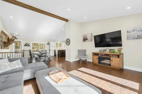 385 Flatrock Rd, Tweed, ON K0K 2Y0