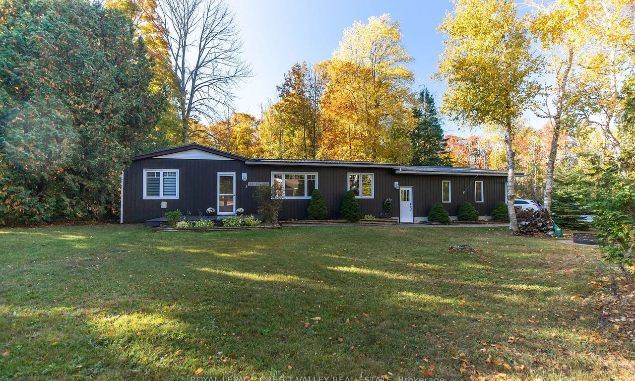 3 Emerson Ave, South Bruce Peninsula, ON N0H 2G0