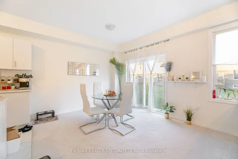 165 Sonoma Lane, Hamilton, ON L8E 0J9