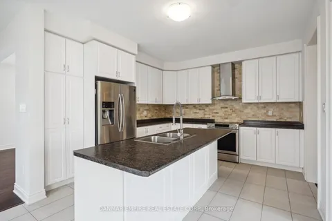 8 Slater Mill Pl, Hamilton, ON L0R 2H1