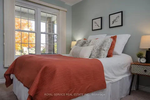 18 Talbot Dr, Port Hope, ON L1A 4L2