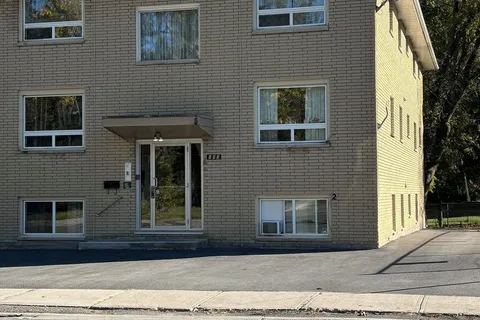 193 Victoria Ave, Belleville, ON K8N 2B9