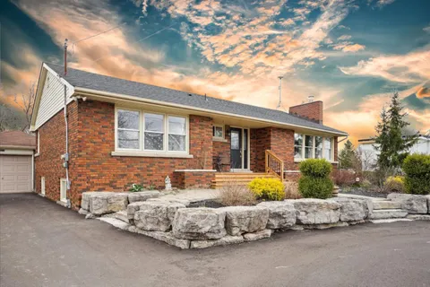 5117 Canborough Road, West Lincoln, ON L0R 2J0