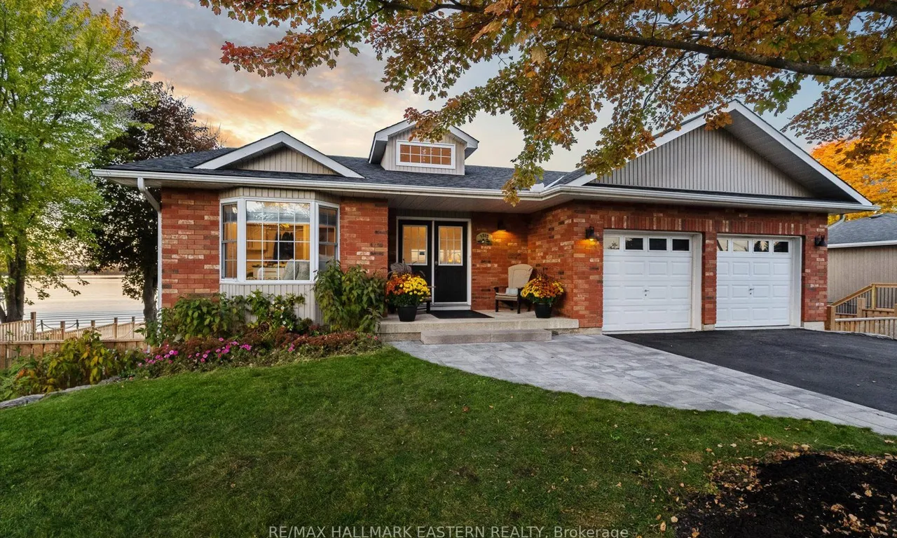 1315 Gail Park Dr, Smith-Ennismore-Lakefield, ON K0L 1T0