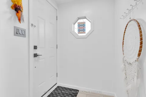 182 Henry St, Stirling-Rawdon, ON K0K 3E0