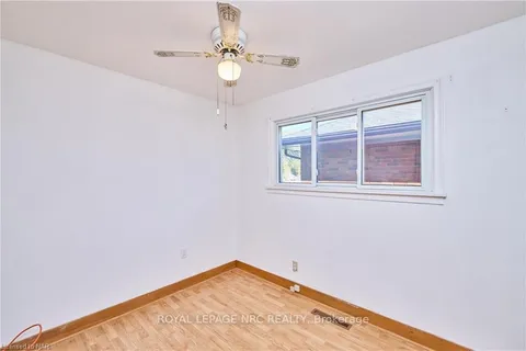 66 ROSE Ave, Thorold, ON L2V 3C8