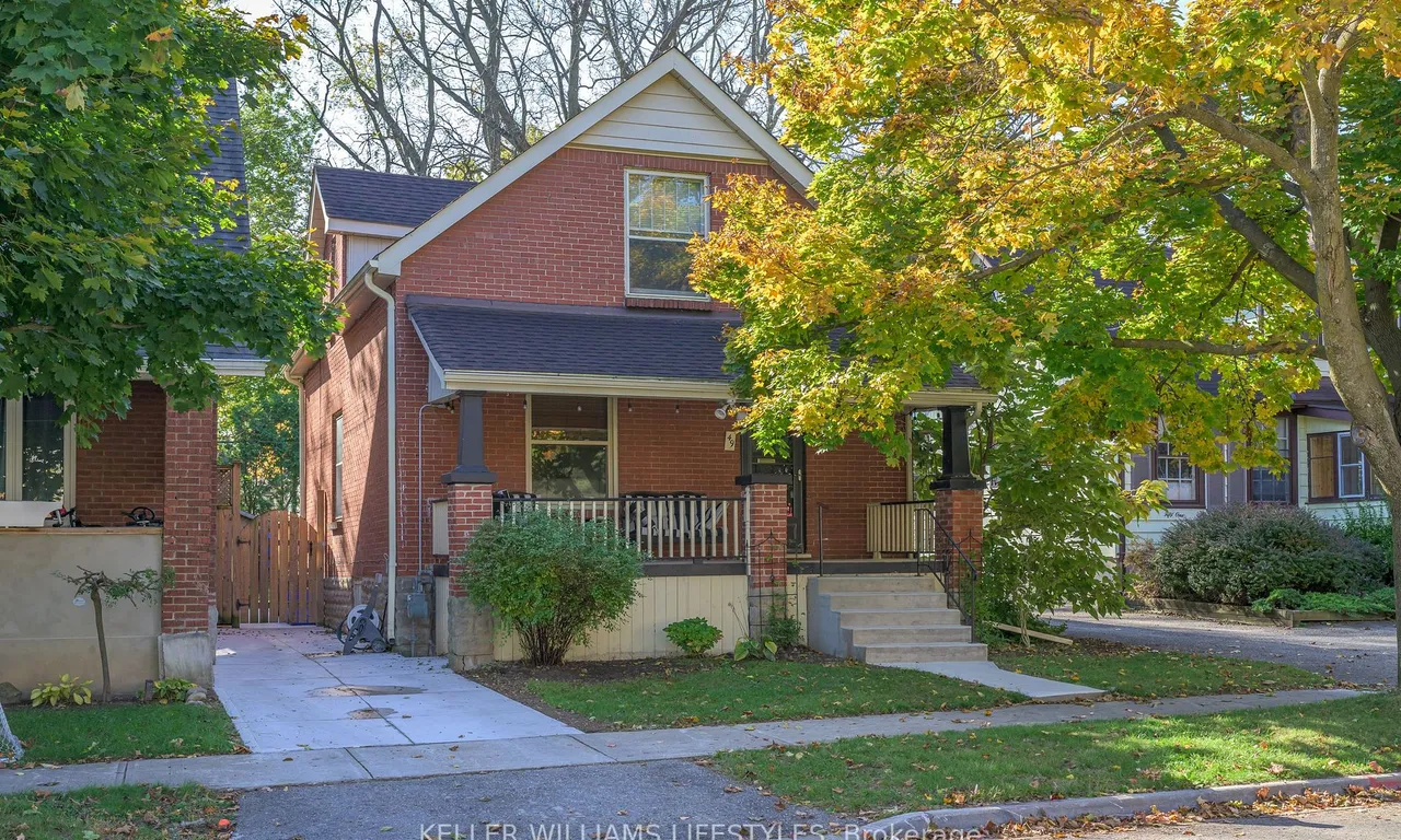 49 Elmwood Pl, London, ON N6J 1J4