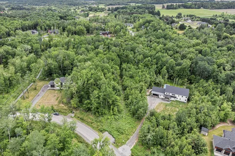 1590 KINSELLA Dr, Orleans - Cumberland and Area, ON K4C 1A9