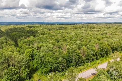 00 BASELINE Rd, Clarence-Rockland, ON K4K 1K9