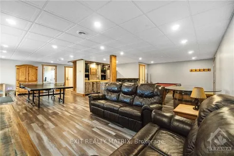 197 BOUNDARY Rd, Alfred and Plantagenet, ON K0B 1L0