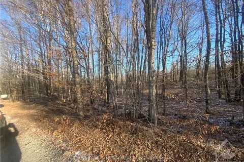 00 LITTLE CROSBY LAKE Rd, Rideau Lakes, ON K0G 1X0