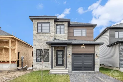 1205 MONTBLANC Crescent, Russell, ON K0A 1W0