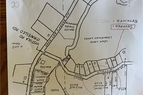 00 VISTULA Rd, Madawaska Valley, ON K0J 1B0