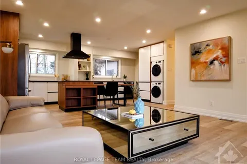 62 VIEWMOUNT Dr, Meadowlands - Crestview and Area, ON K2G 3C3