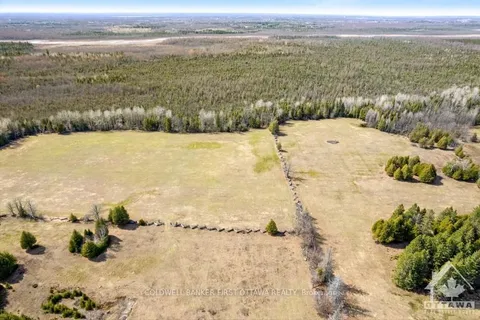 Pt Lt 13-15 Con 5 DAVIS SIDE Rd, Beckwith, ON K7A 4S7