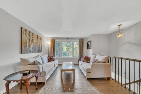 22 Sugar Maple St, Kitchener, ON N2N 1X5