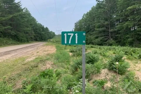 171 MACKEY CREEK Rd, Head, Clara and Maria, ON K0J 1R0