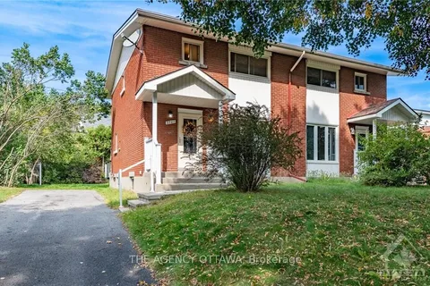 2707 MONCTON Road, Britannia Heights - Queensway Terrace N and Area, ON K2B 7V9