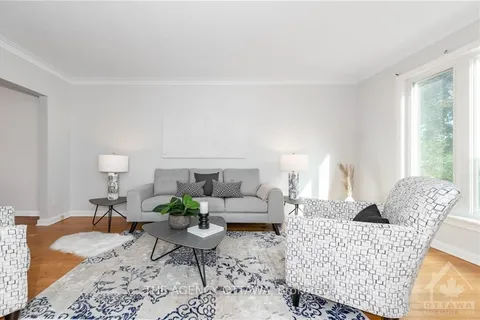 2707 MONCTON Road, Britannia Heights - Queensway Terrace N and Area, ON K2B 7V9