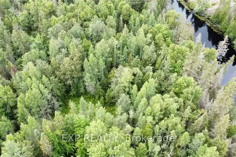 13261A Highway 17 Highway, ON K7S 3G7