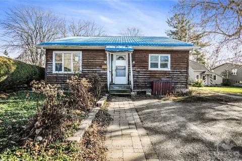 11 BROADWAY Ave, Brockville, ON K6V 1T9