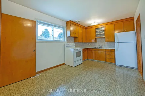 178 Myrtle St, St. Thomas, ON N5R 2G9