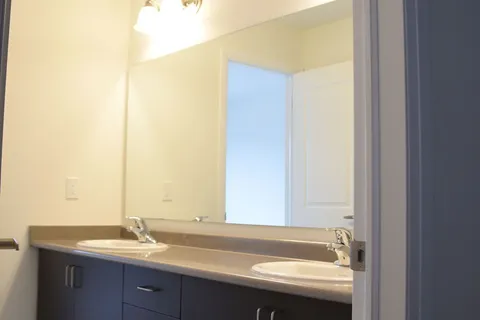 66 Prince Philip Blvd, North Dumfries, ON N0B 1E0