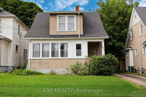 5419 Maple St, Niagara Falls, ON L2E 2N9