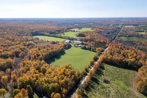 602446 Sideroad 8, Chatsworth, ON N0H 2V0