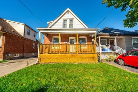 121 Barons Ave, Hamilton, ON L8H 5A6