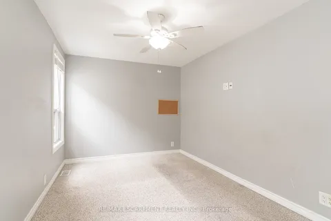 200 Tragina Ave, Hamilton, ON L8H 5E1