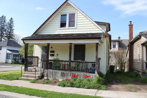 23 Opechee St, St. Thomas, ON N5R 1W1