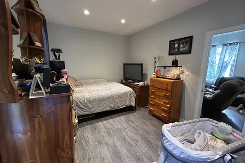 23 Opechee St, St. Thomas, ON N5R 1W1