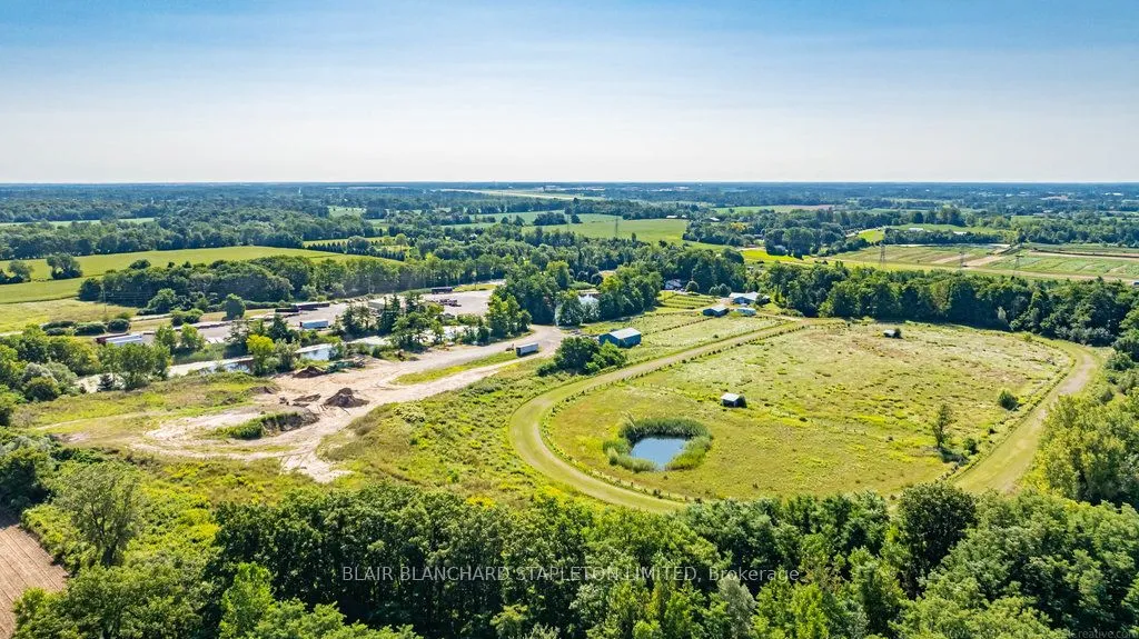 714 Fiddlers Green Rd, Hamilton, ON L9G 3L1