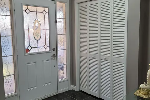 69 Banffshire St, Kitchener, ON N2R 1W2