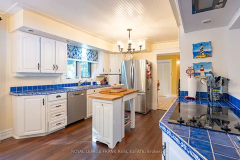 1187 Lakehurst Rd, Galway-Cavendish and Harvey, ON K0L 1J0