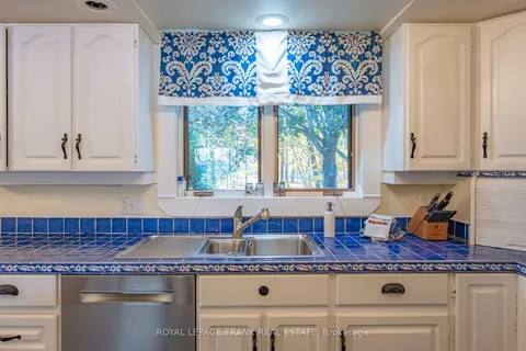 1187 Lakehurst Rd, Galway-Cavendish and Harvey, ON K0L 1J0