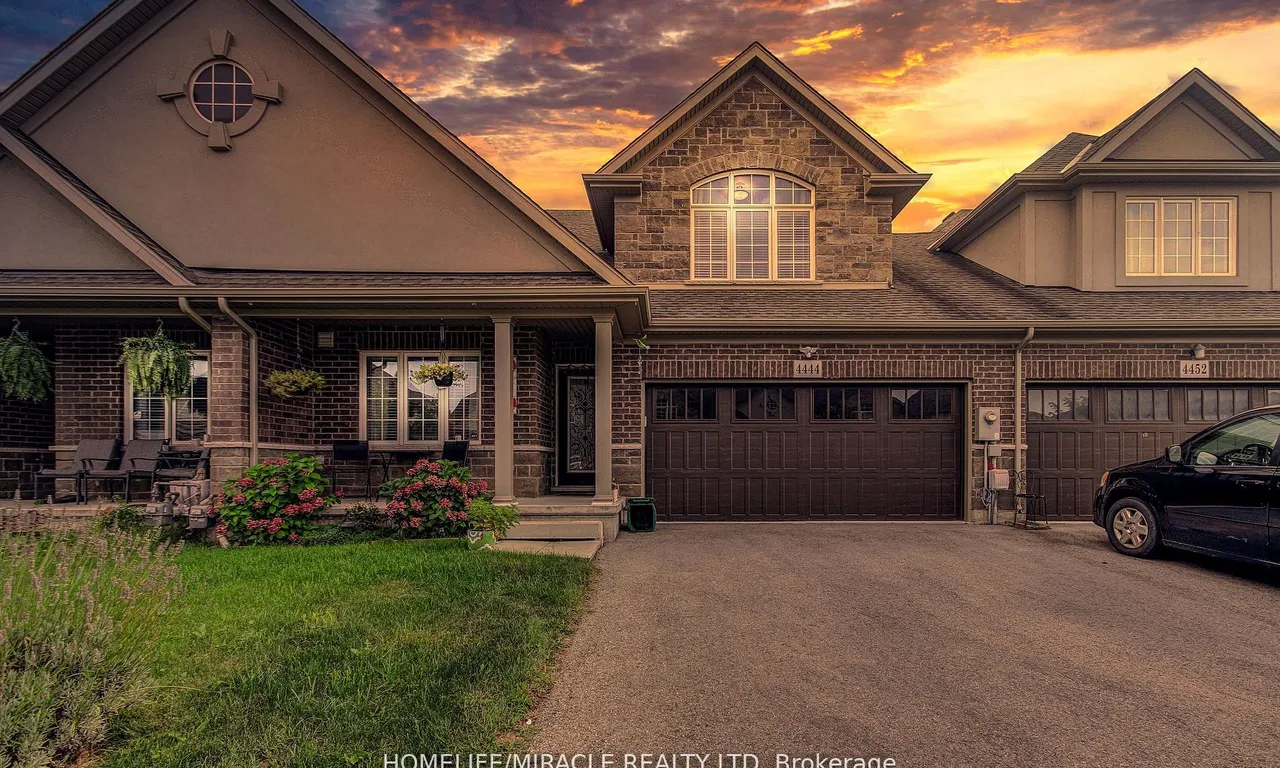 4444 Shuttleworth Dr, Niagara Falls, ON L2G 0X5