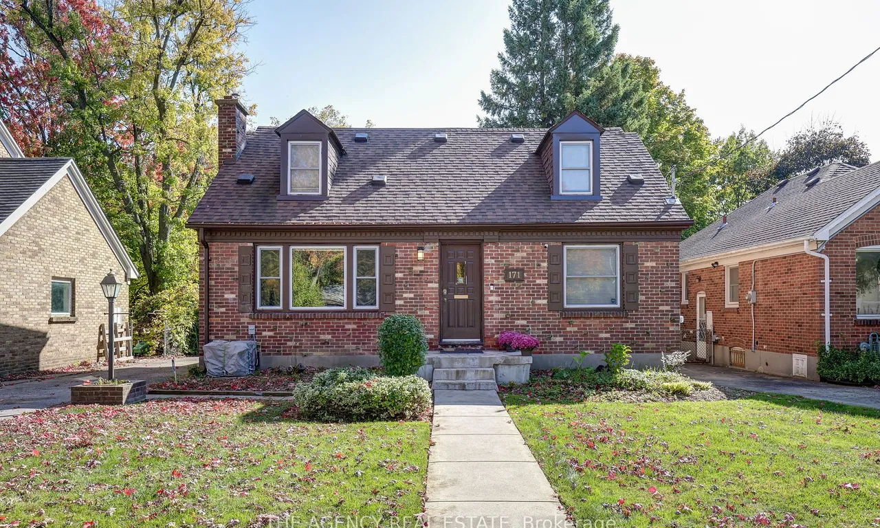 171 Regent St, London, ON N6A 2G7