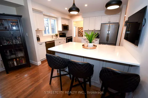 1667 Milestone Rd, London, ON N5X 2G1