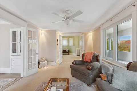 63 Robinson St, Peterborough, ON K9H 1E9