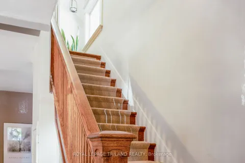 76 EUCLID Ave, London, ON N6C 1C1