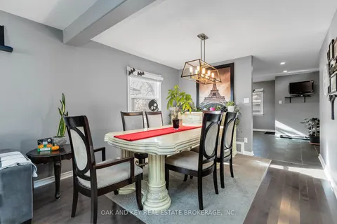 87 Elgin St, London, ON N5Z 2T4