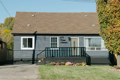 673 Knox Ave, Hamilton, ON L8H 6K4