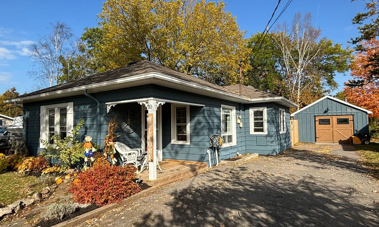 10 Braden St, Smith-Ennismore-Lakefield, ON K0L 2H0