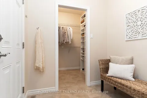 55 Ambleside Dr, St. Thomas, ON N5P 0C4