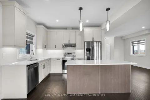 1592 Henrica Ave, London, ON N6G 0S8