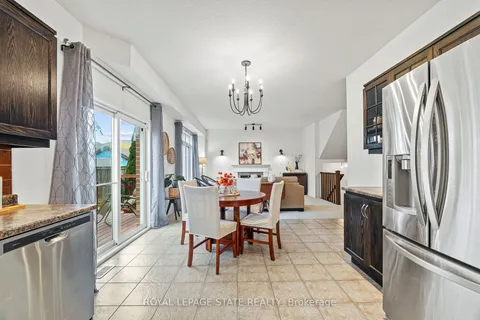 8 Signal Hill Ptwy, Hamilton, ON L8E 0B7