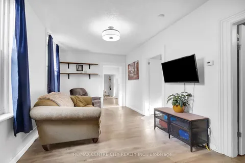 652 Lorne Ave, London, ON N5W 3K5